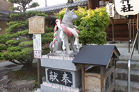 伊奴神社 犬石像