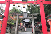 瓢箪山稲荷神社